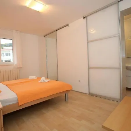 Katarina With Sea View Apartment