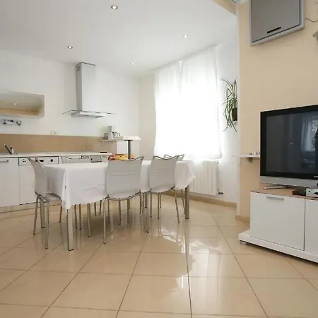 Katarina With Sea View *